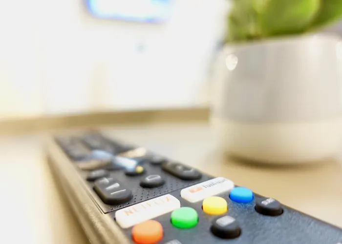 2 Stylische Separate Mit Zwei Privaten Stellplaetzen Fuer Bis Zu 8 Personen Und Stadtnah Apartmán *